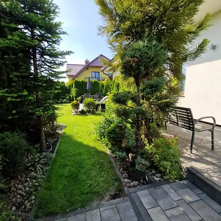 Szary Odpoczynek Na Pietrze - Wies ホームステイ