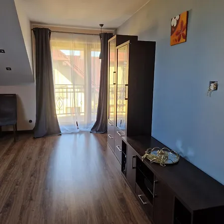 Szary Odpoczynek Na Pietrze - Wies * Pogórze